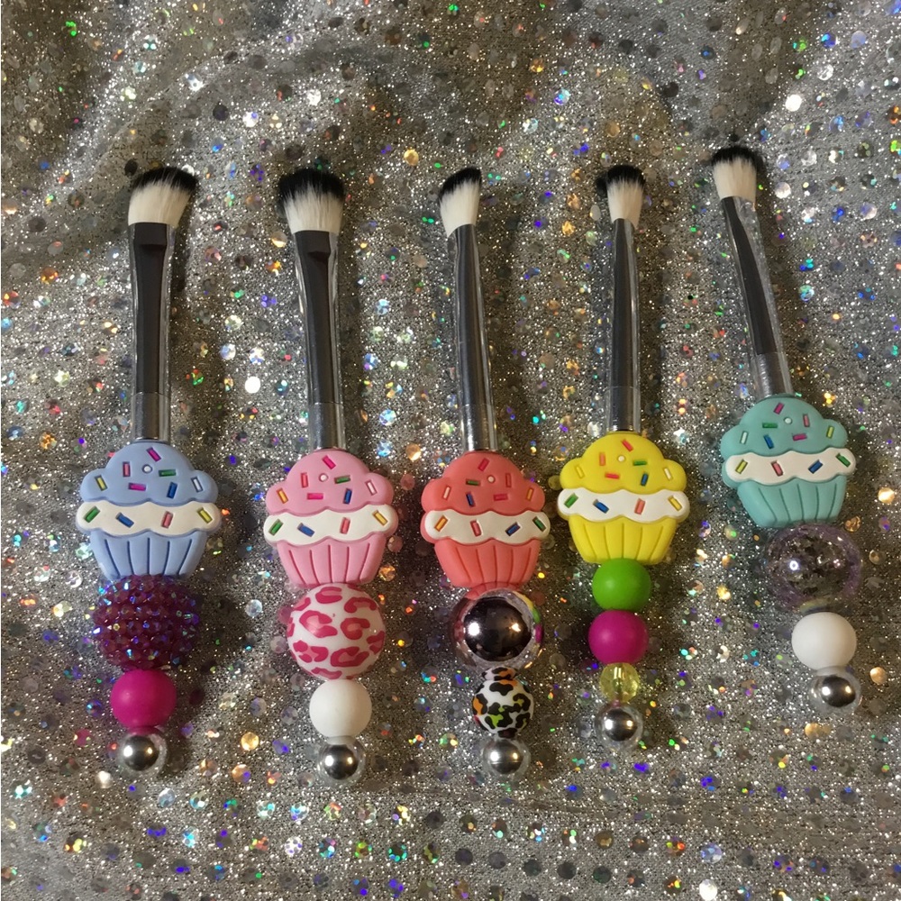 Cupcake Themed Makeup Brushes Set